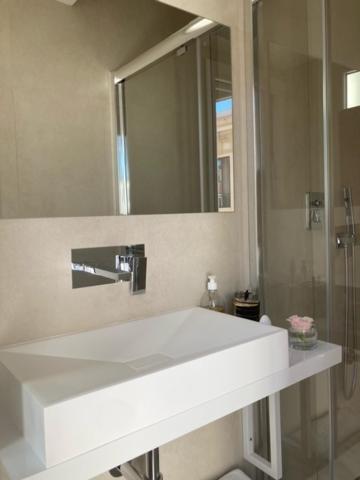 Chambre Privee Au Coeur De La Ville Nice Eksteriør billede